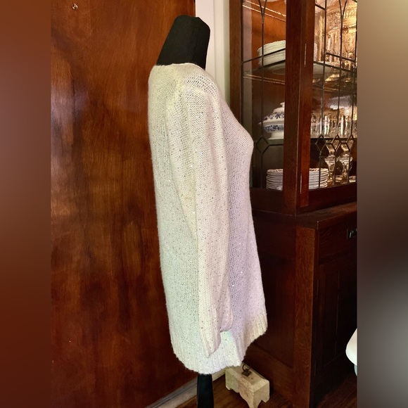 Soft Knit, Small Silver Sequins, Cream Tunic Sweater Size L - Picture 2 of 4